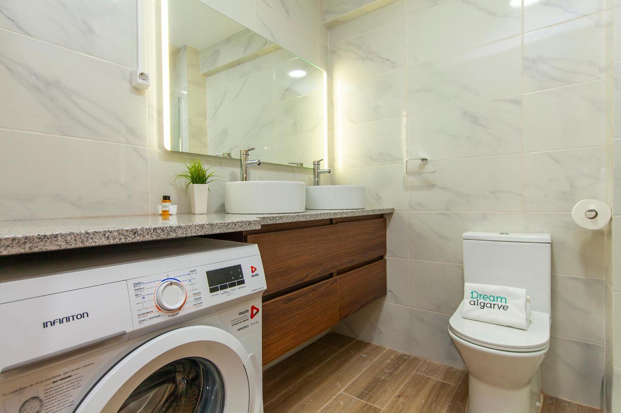 Baluarte Apartments Lagos Bagian luar foto